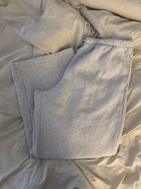 PINK Victoria's Secret Soft Grey Fleece Sweatpants